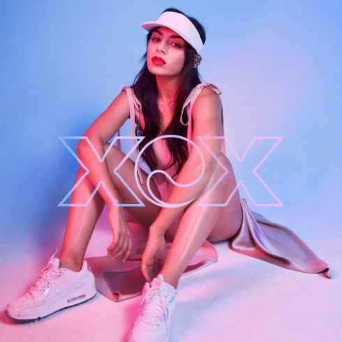 Charli XCX – Delicious